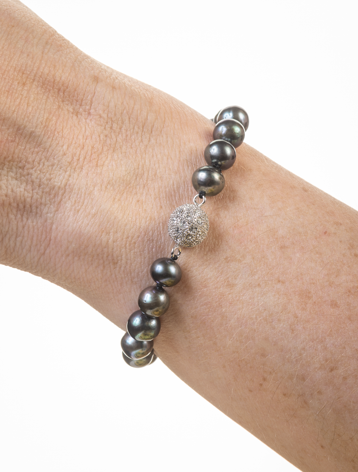 Delicate Freshwater Cultured Pearl Bracelet with Crystal Clasp