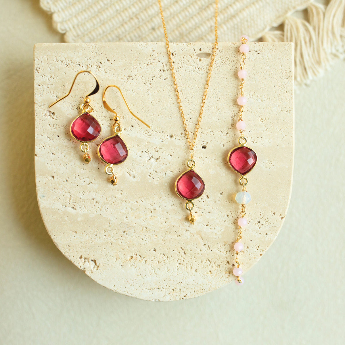Ballet Collection — Quartz &amp; Amethyst Jewelry Set